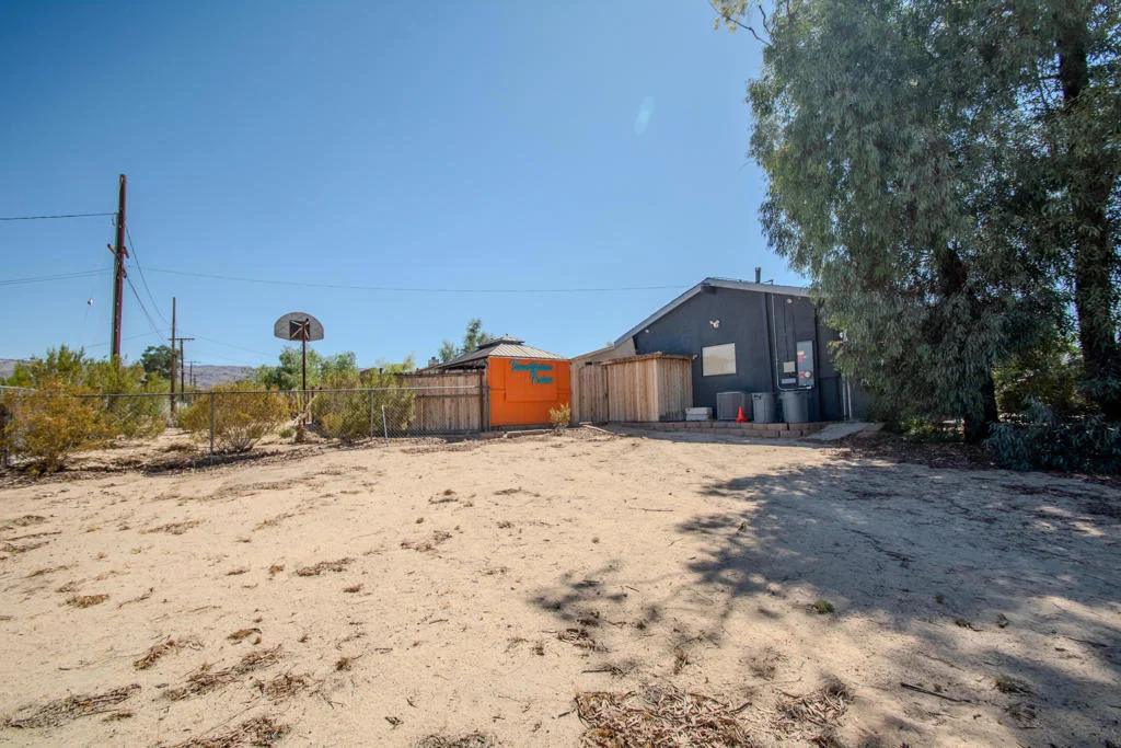Photo of 71817 Samarkand Drive