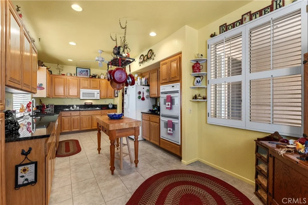 Photo of 40145 Colony