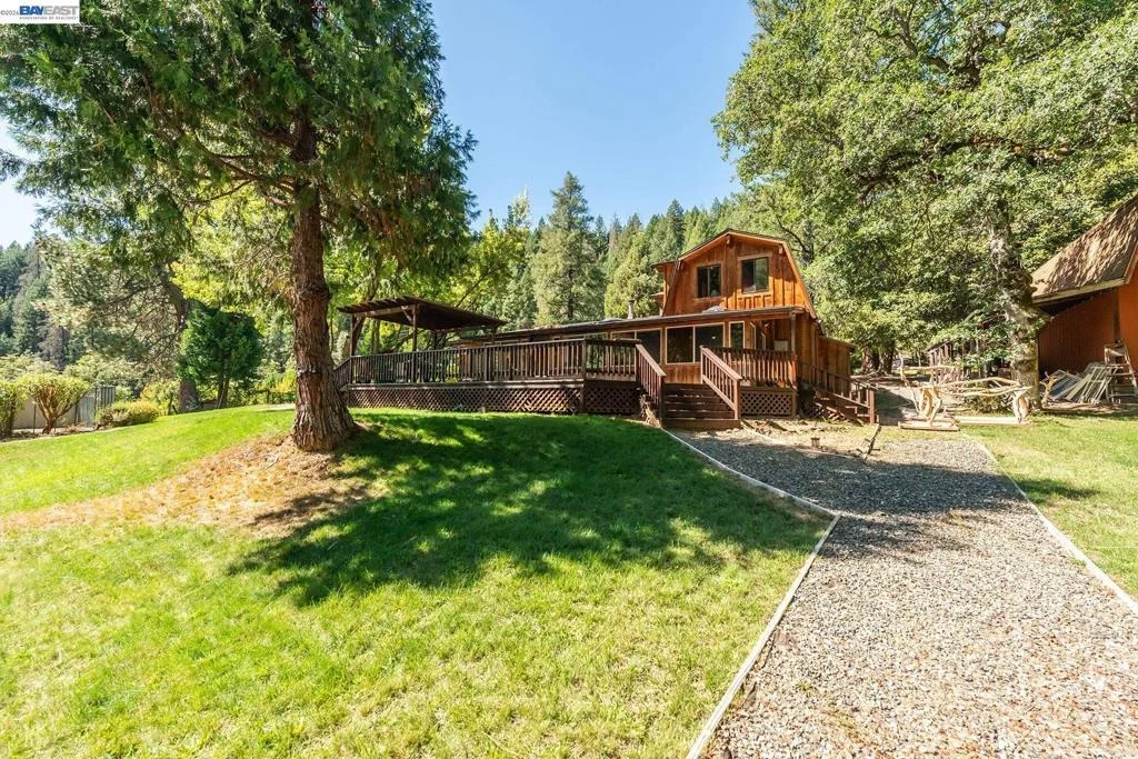 Photo of 4481 Rush Creek Rd