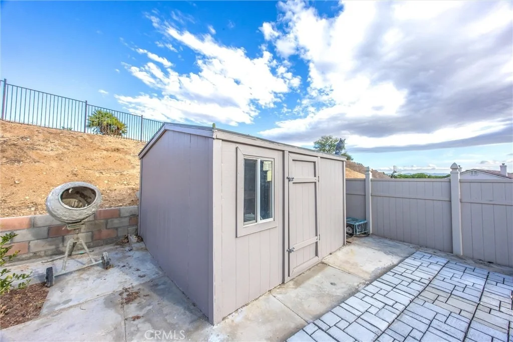 Photo of 13997 Riverside