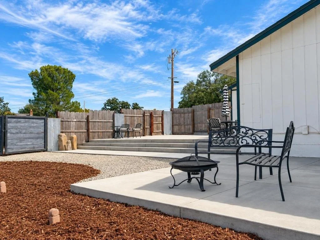 Photo of 8858 Sun Valley Drive