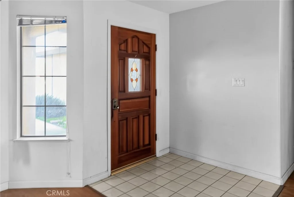Photo of 421 Petris Avenue