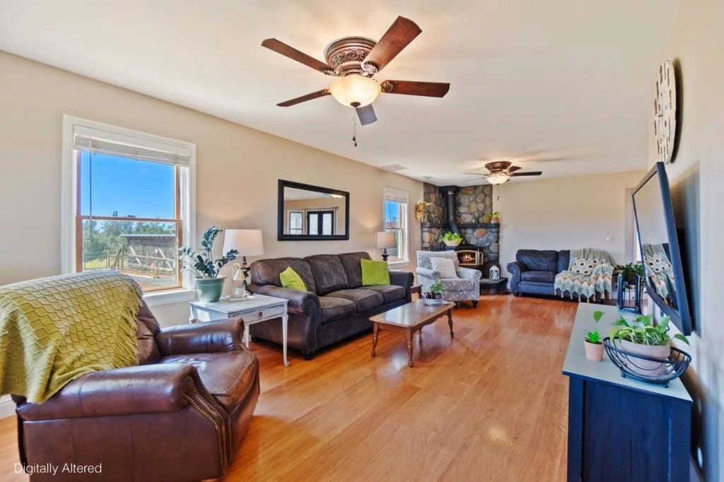 Photo of 17962 Coyote Lane