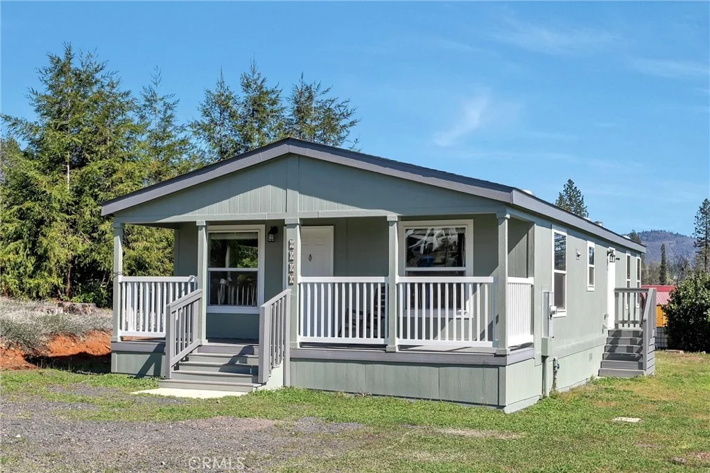 Photo of 6530 Daphne