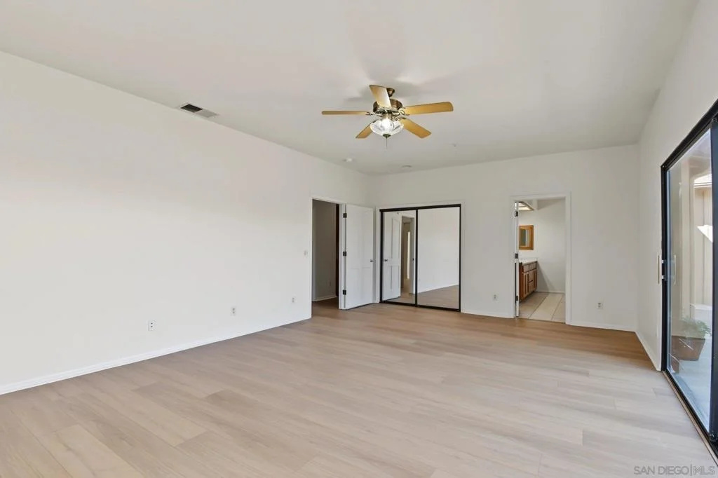 Photo of 333 Thomsen Way