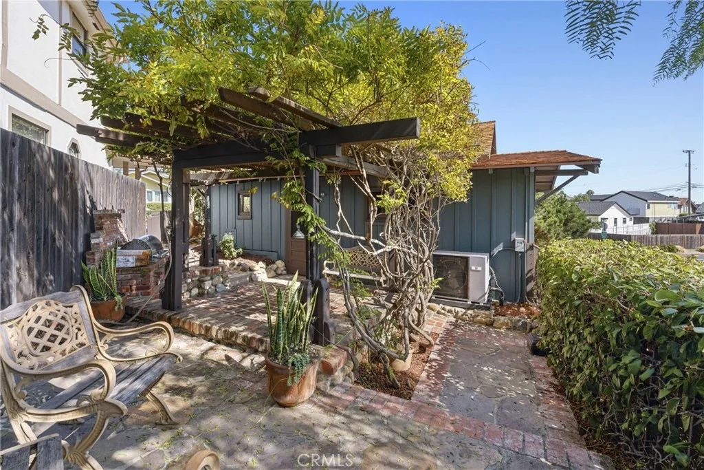 Photo of 310 Hawthorne Road