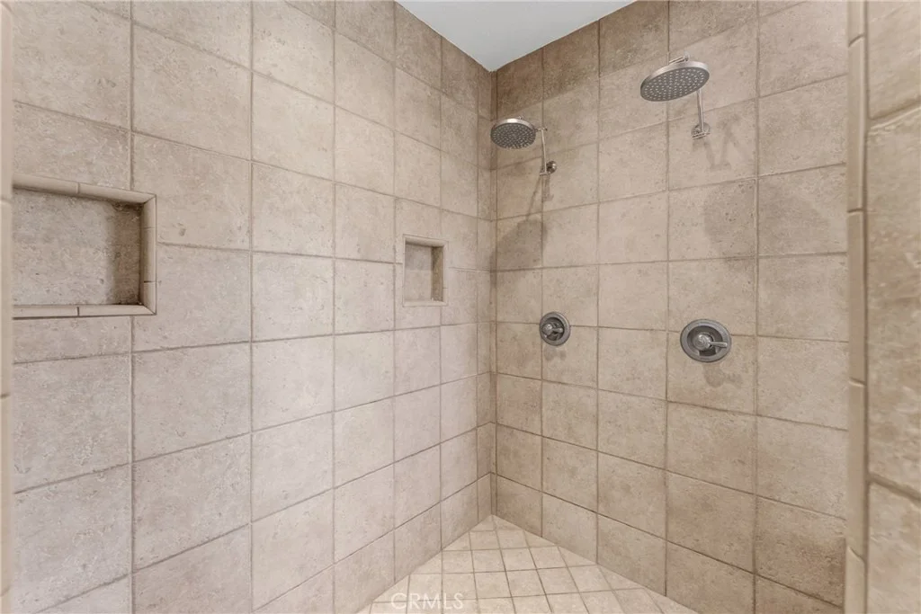 Photo of 1619 S Wabash