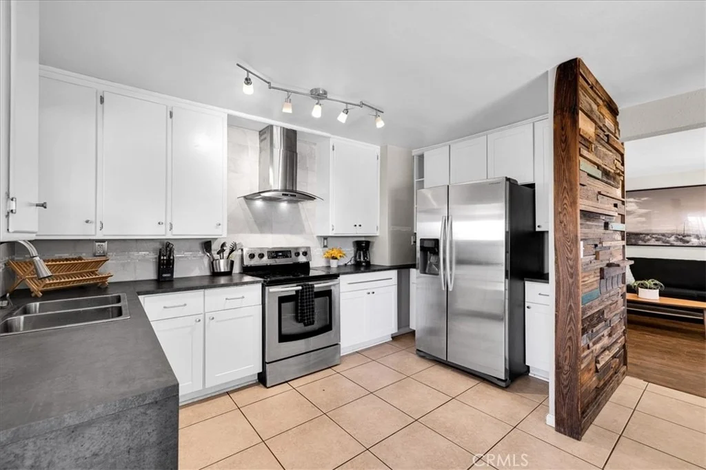 Photo of 61537 Valley View Drive