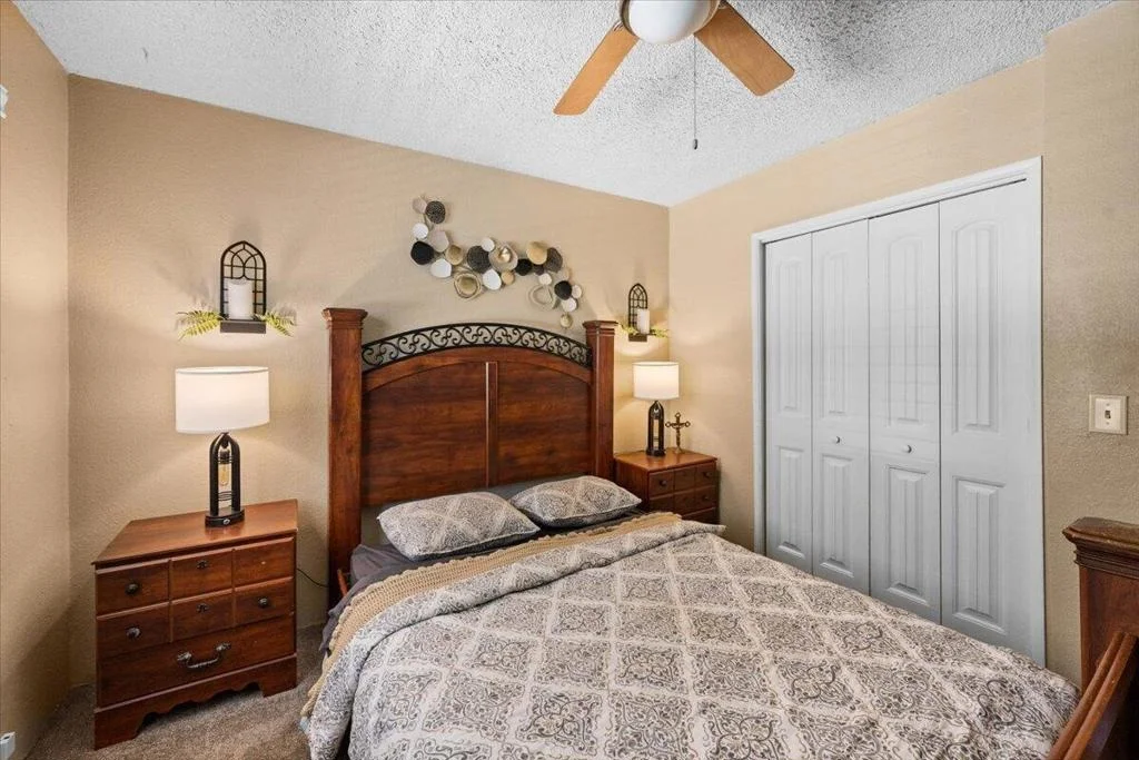 Photo of 819 Holmes Lane