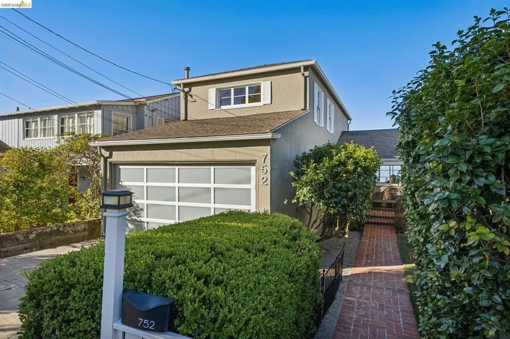 Photo of 752 Grizzly Peak Blvd