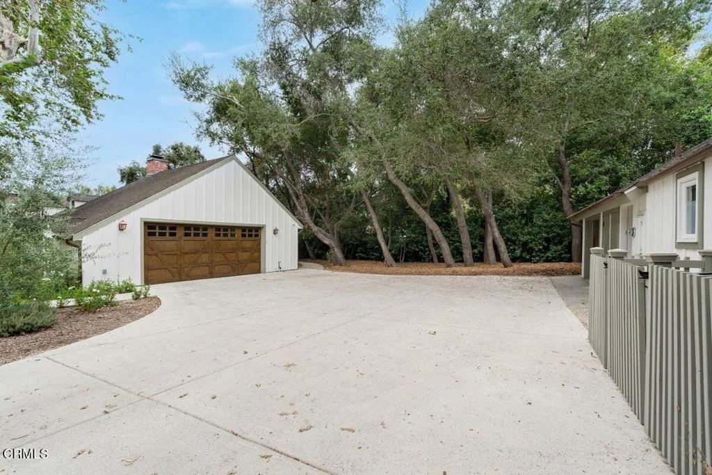 Photo of 601 Foothill Road