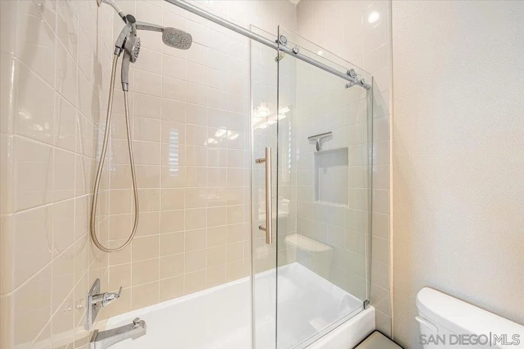 Photo of 541 Ledge