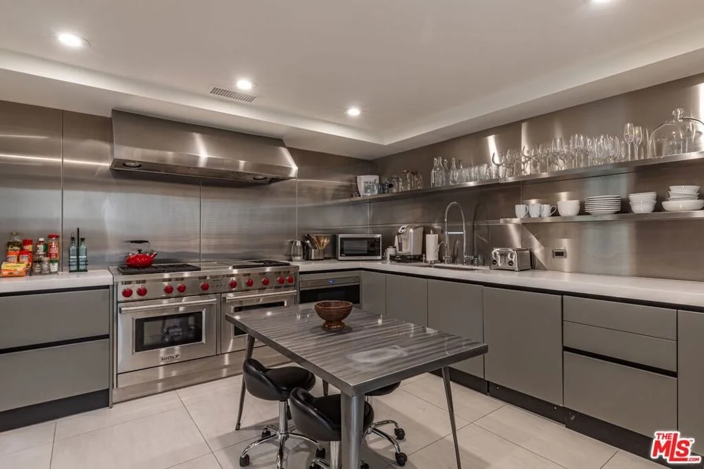 Photo of 2571 Wallingford Drive