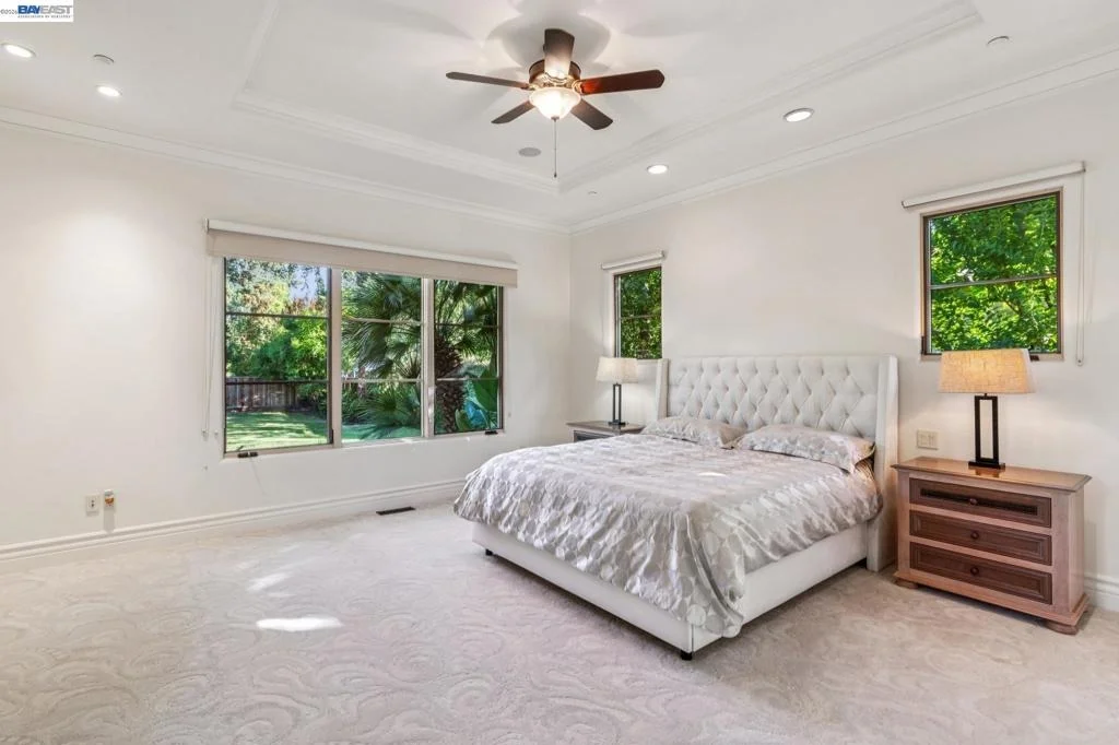 Photo of 1439 Vine Ln