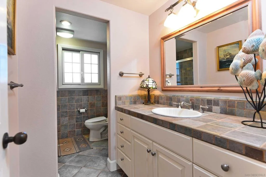 Photo of 8745 Robin Hood Lane