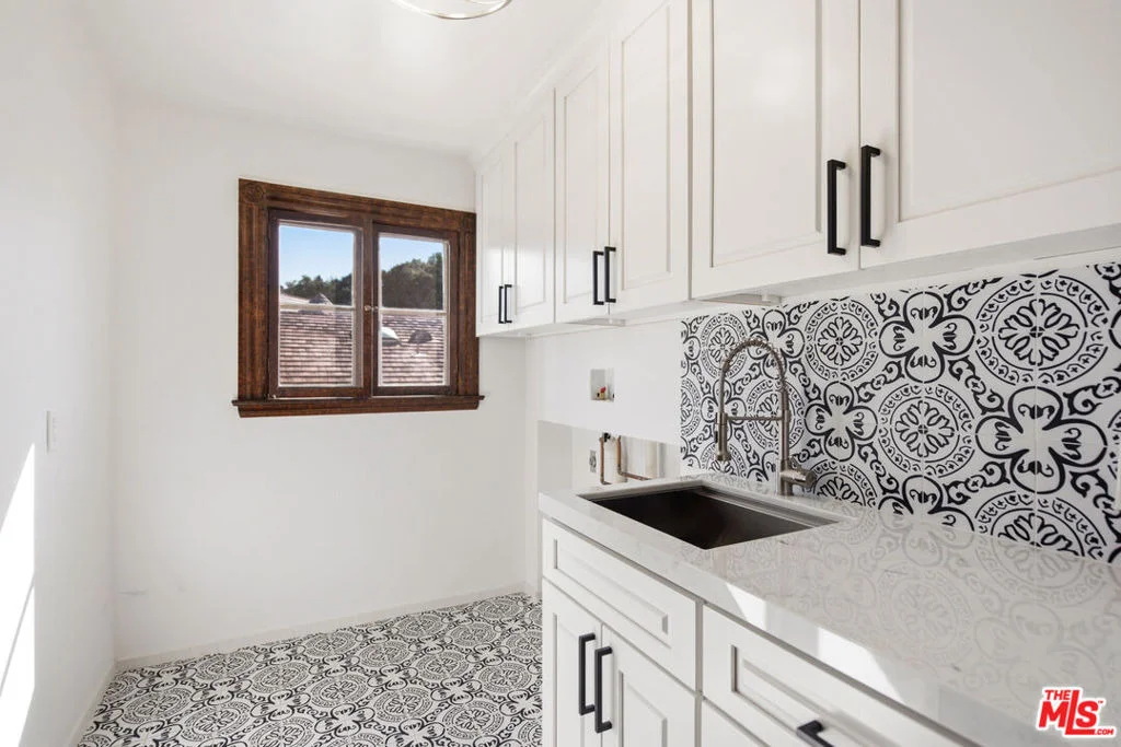 Photo of 3704 Capstan Circle