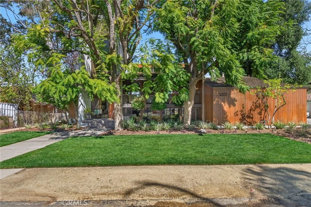 Photo of 2023 Arroyo Drive