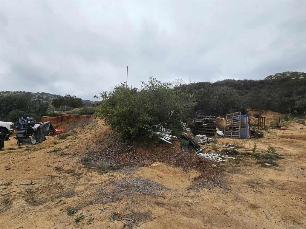 Photo of 6465 Rainbow Heights