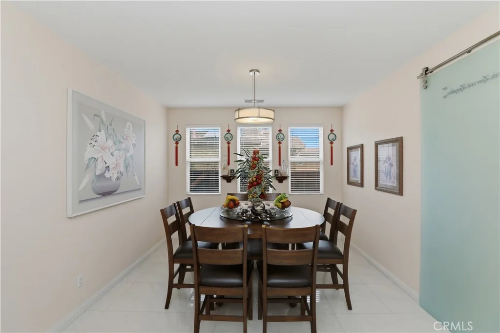 Photo of 15979 Skyridge