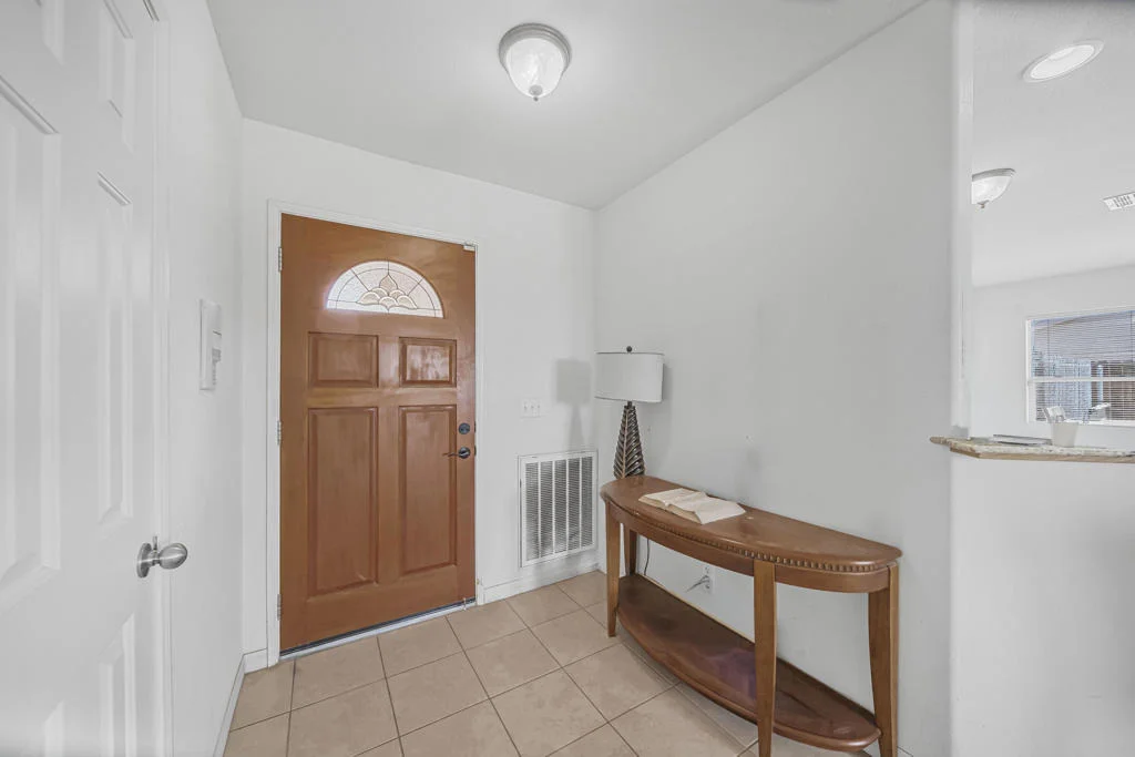 Photo of 1251 Barbara Avenue