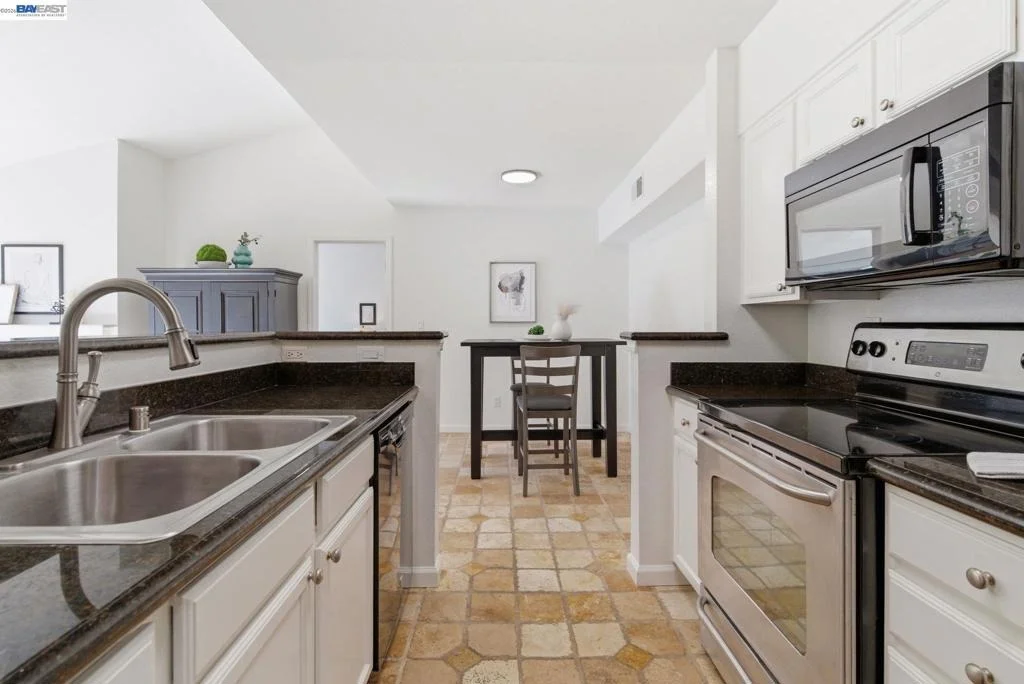 Photo of Unit 22 at 255 Reflections Dr