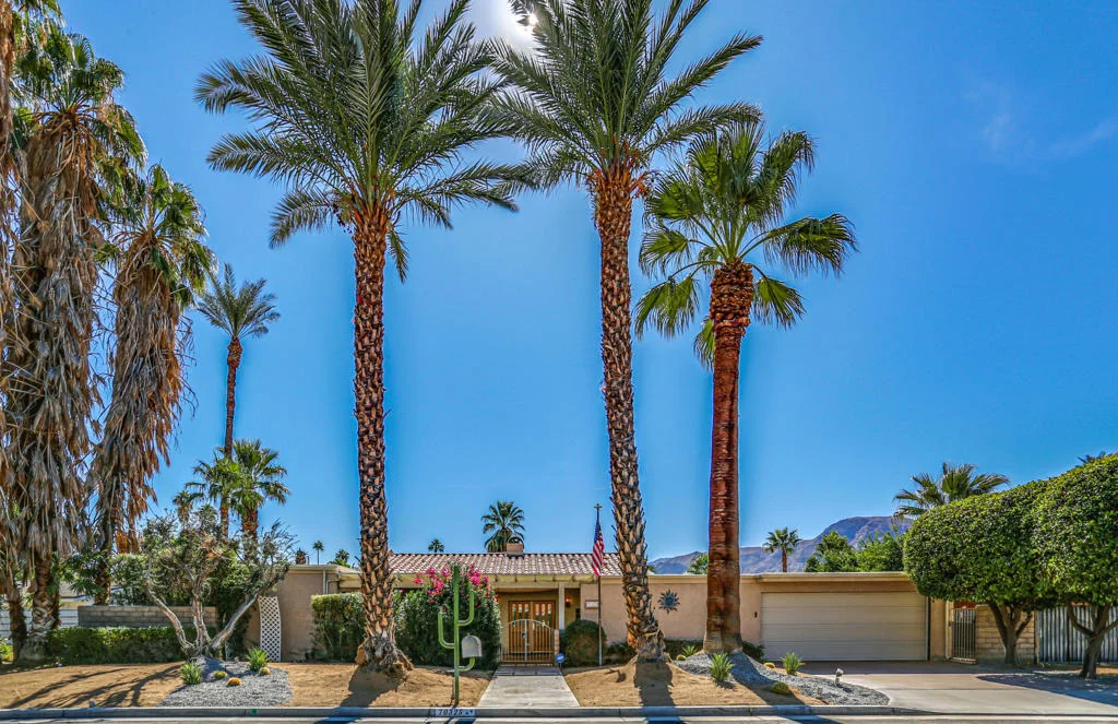 Photo of 70325 Mottle Circle