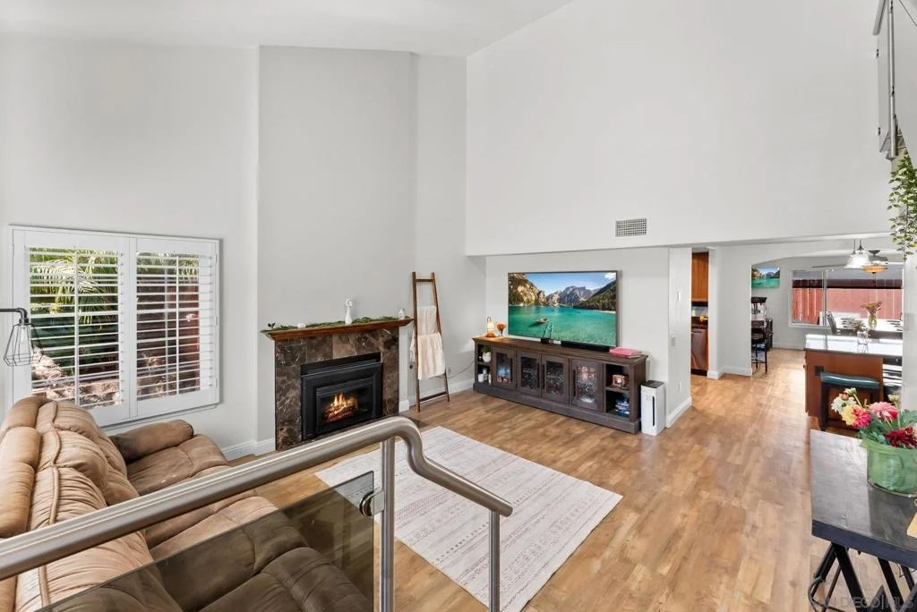 Photo of 10253 Paseo Park