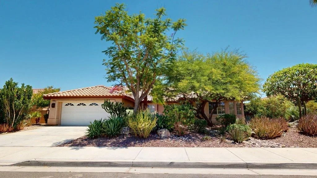 Photo of 43850 Venice Drive