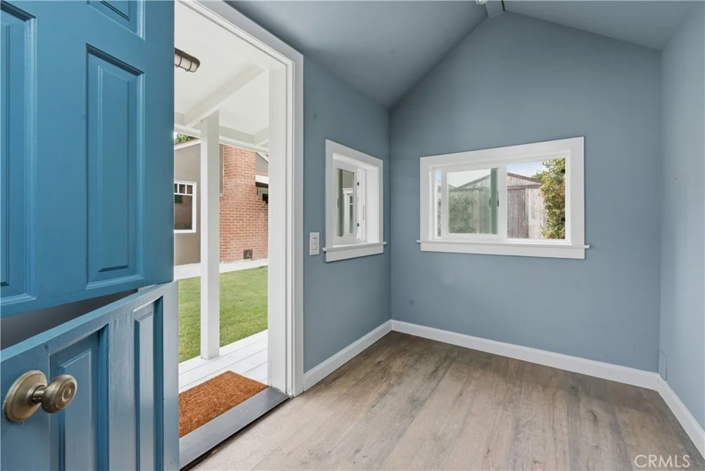Photo of 5559 E Monlaco