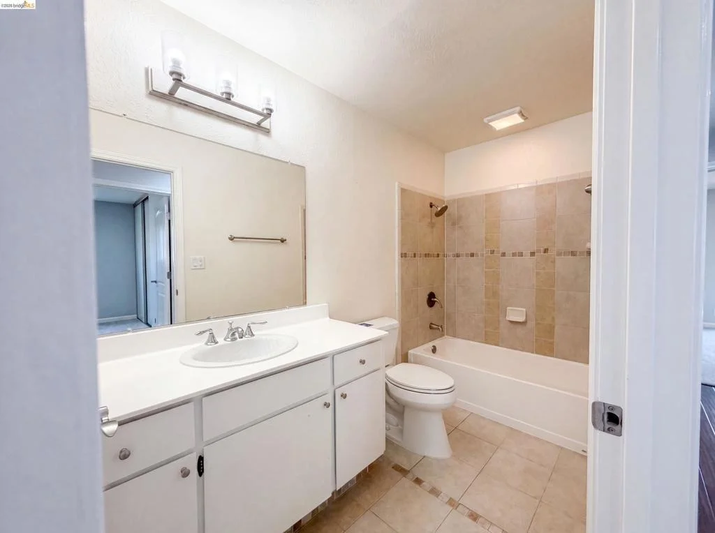 Photo of 1091 Fox Meadow Way