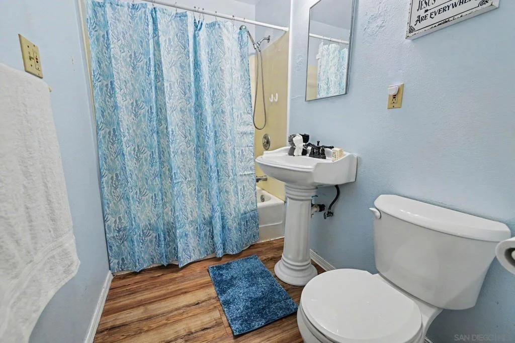 Photo of 181 Guava Avenue