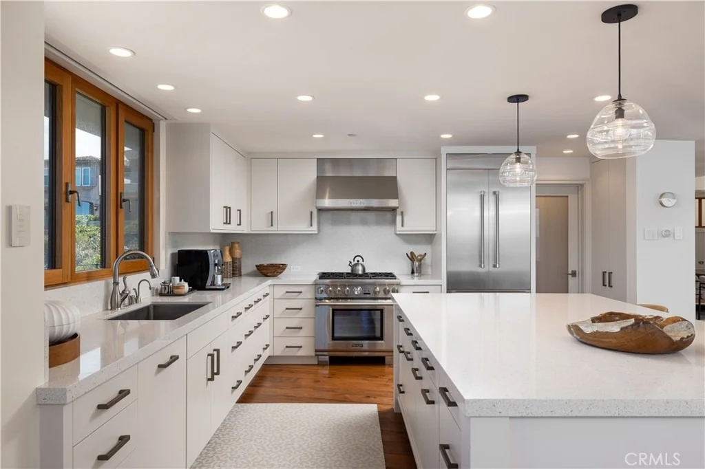 Photo of 1901 Ocean Way