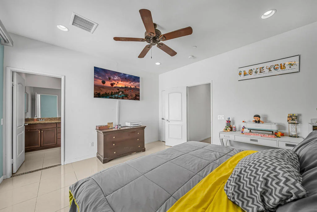 Photo of 52520 Avenida Herrera