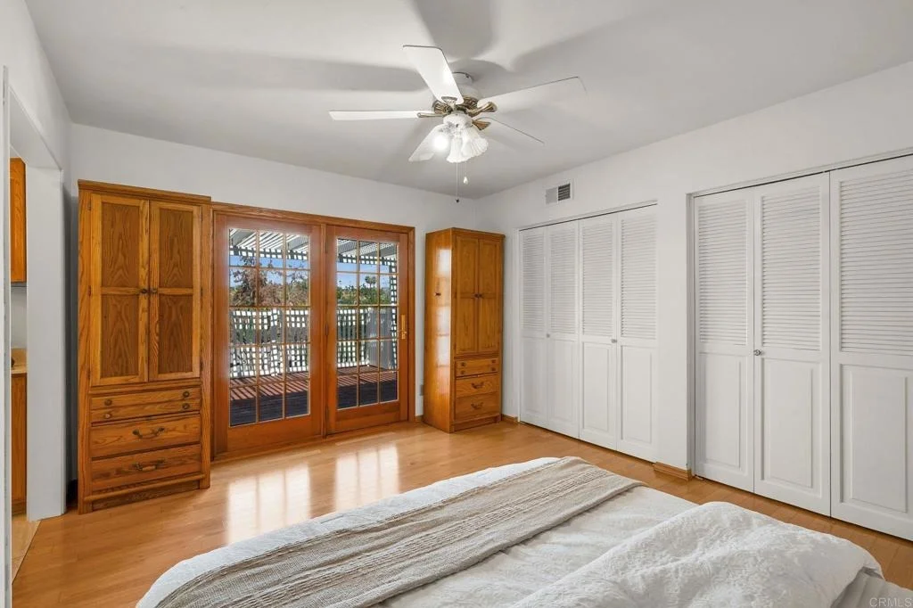 Photo of 1752 Grove Road
