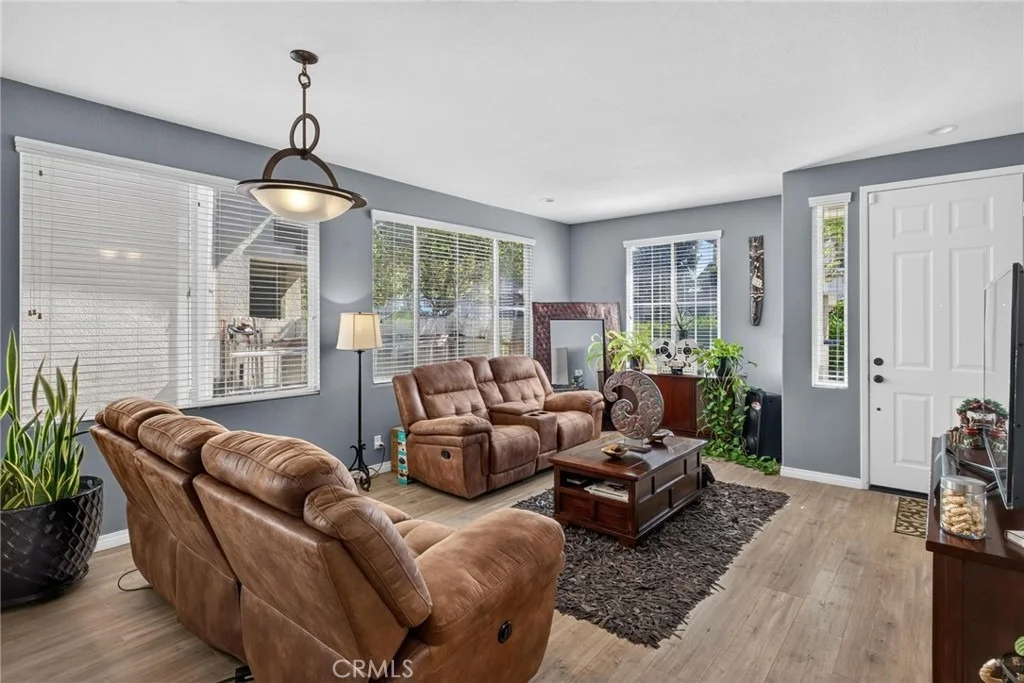 Photo of 17634 Mulberry