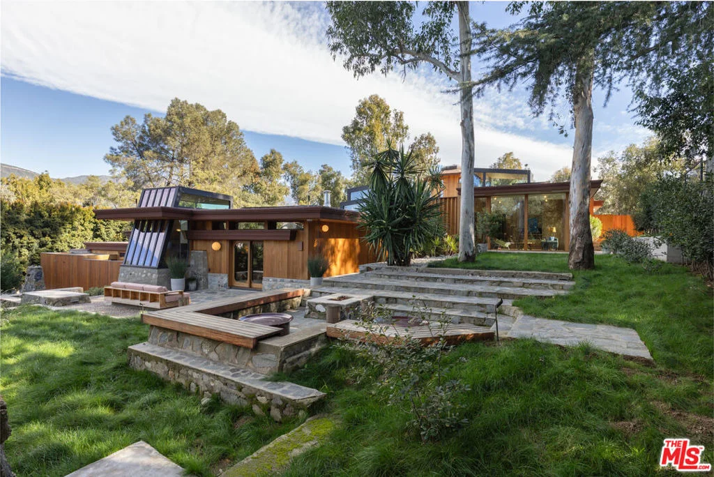 Photo of 126 Summit Road