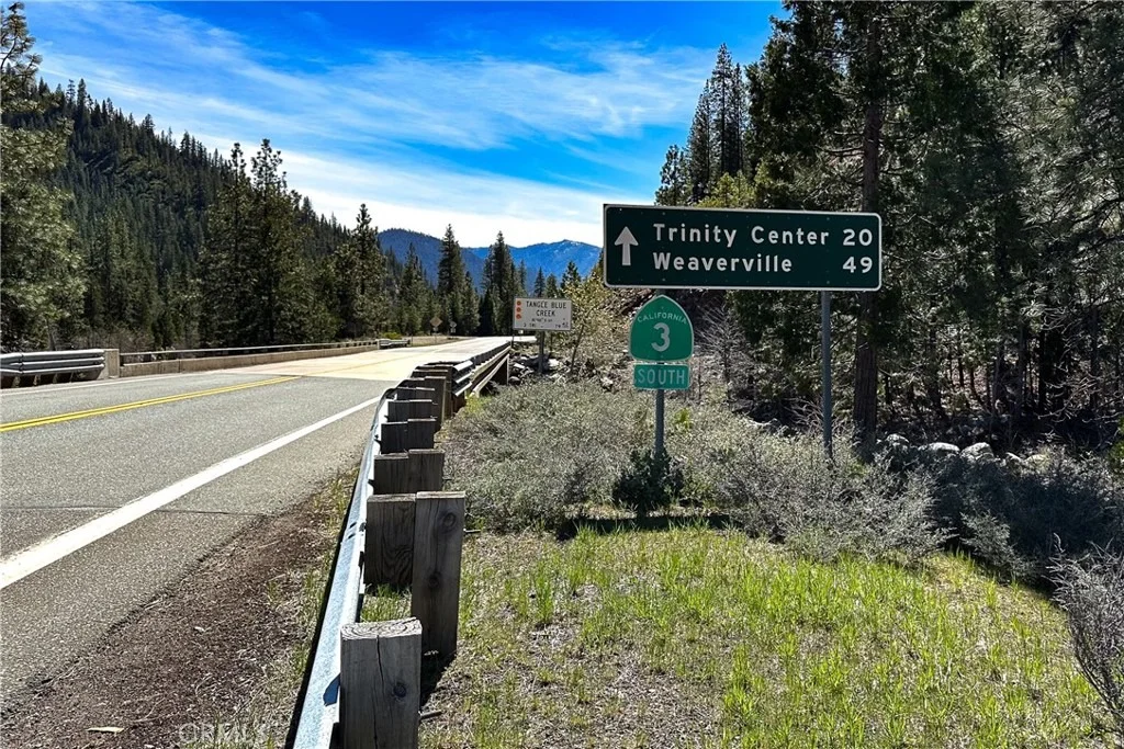 Photo of 79402 State Highway 3