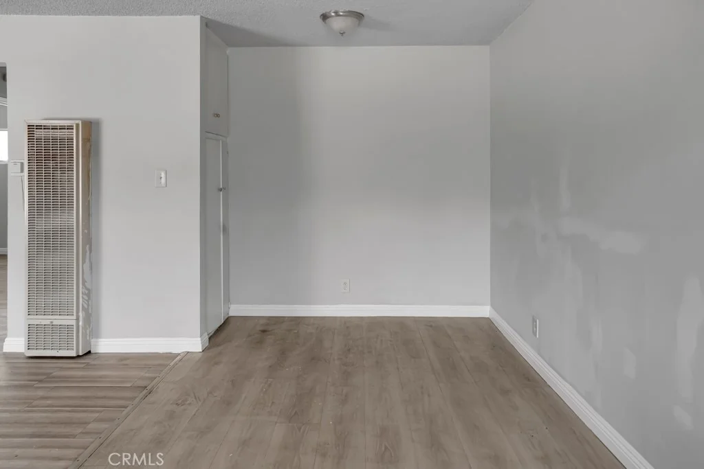 Photo of 116 E Alondra