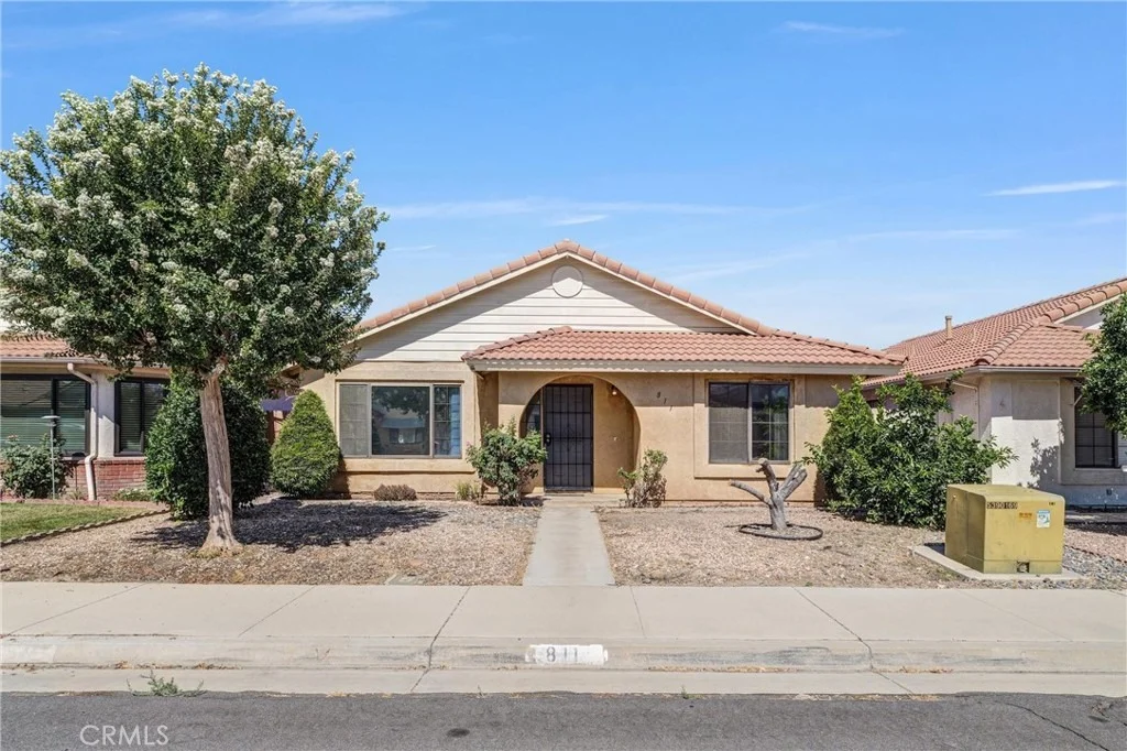 Photo of 811 Alondra Drive