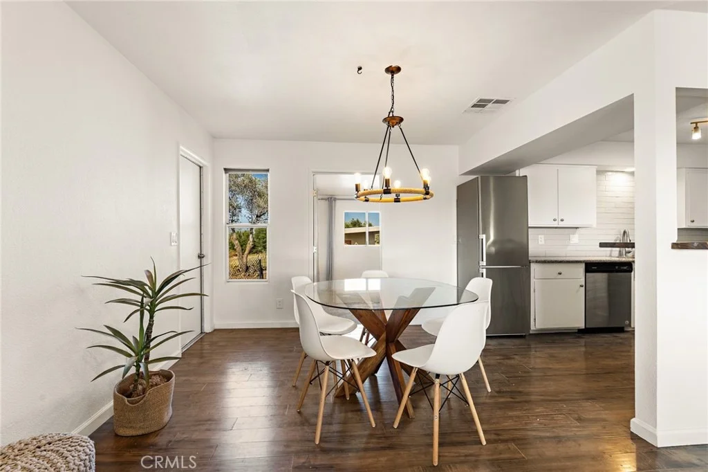 Photo of 7453 Olympic Road