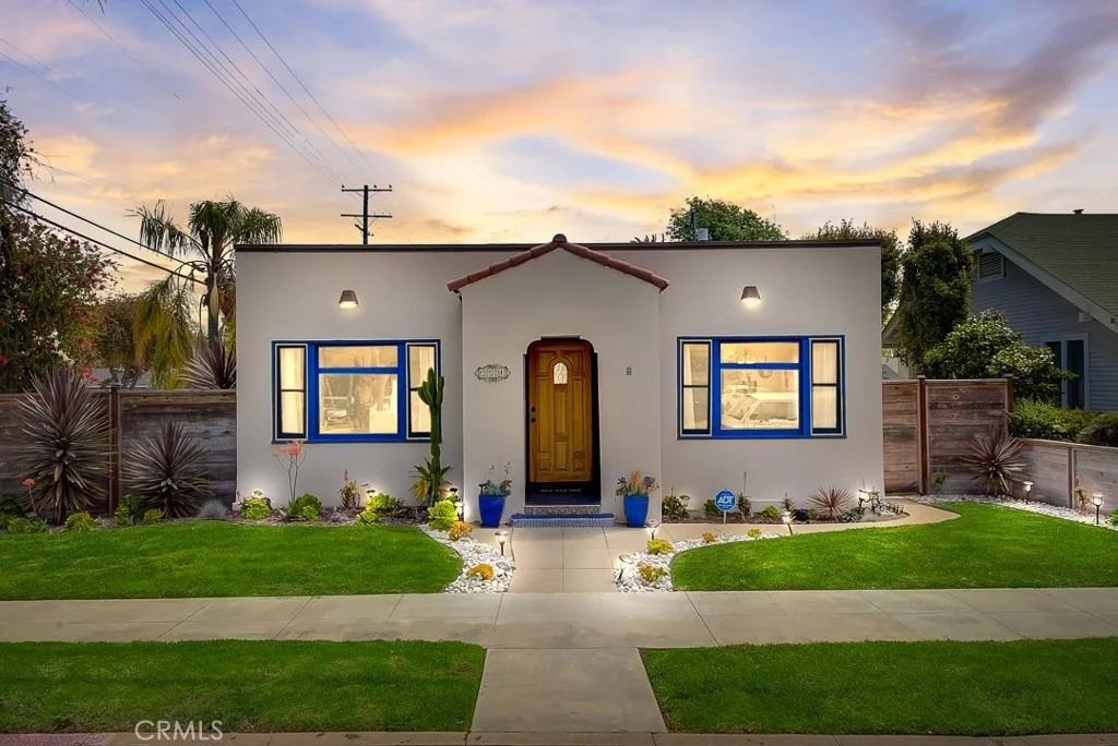 Photo of 274 Roswell Avenue