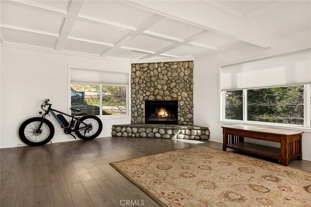 Photo of 971 Nadelhorn Drive