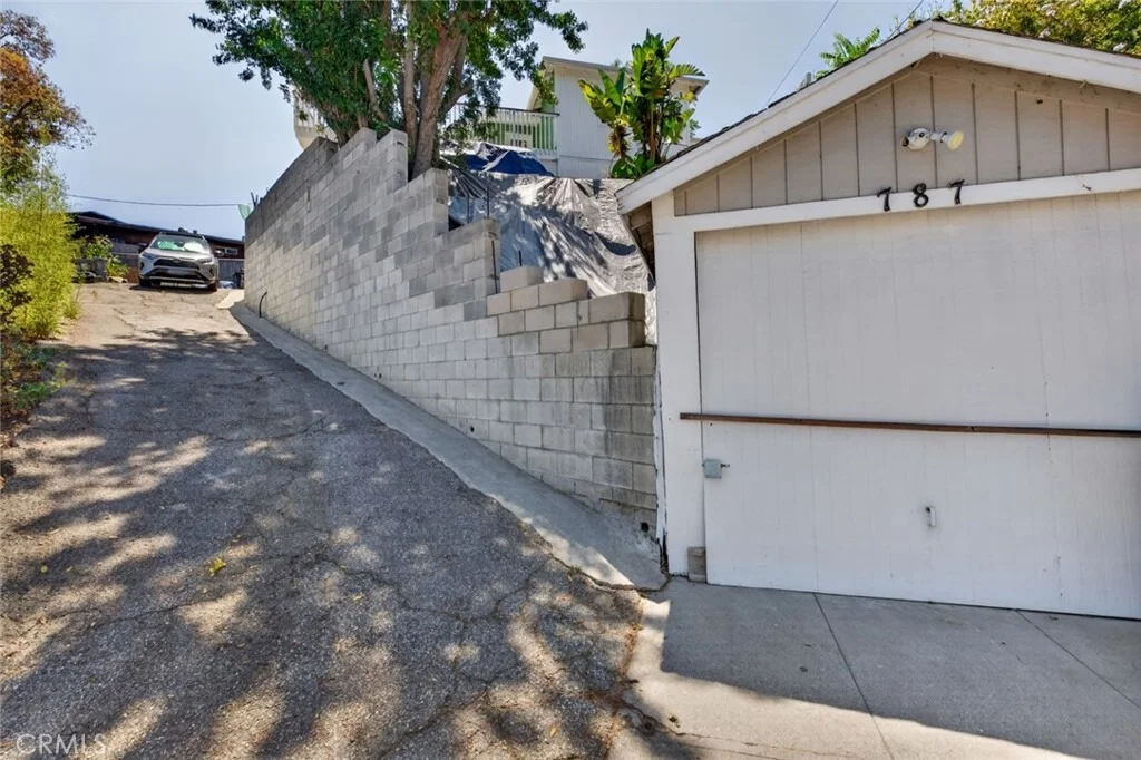Photo of 787 Terrace 49
