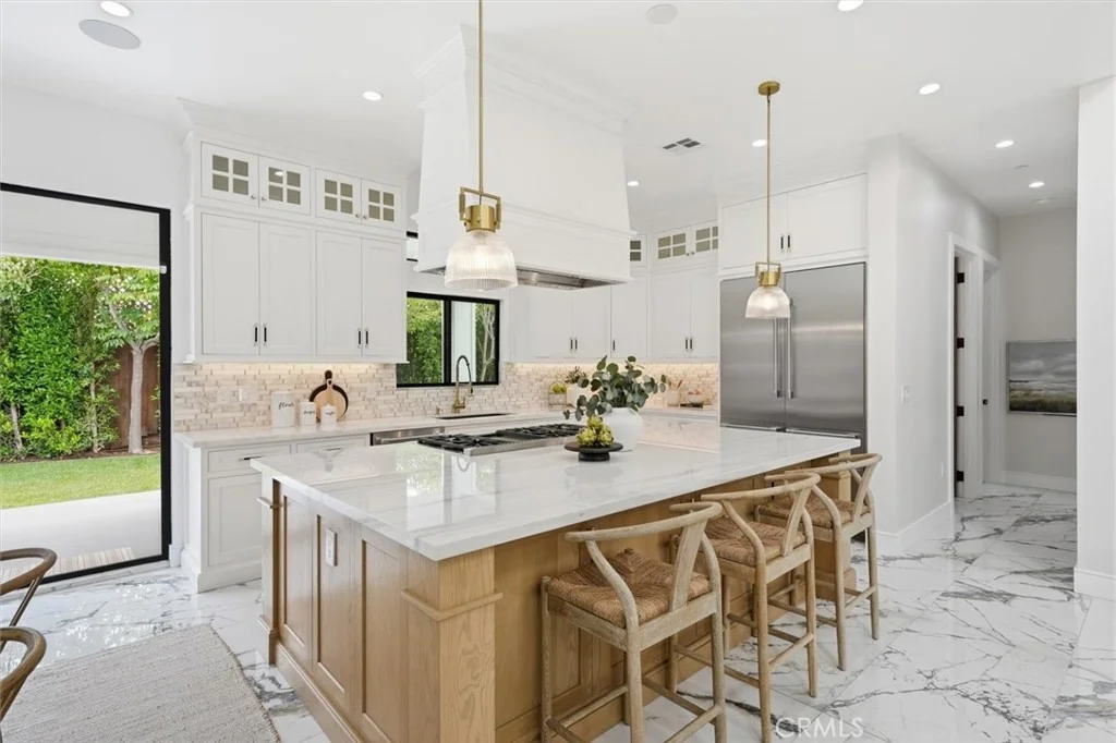 Photo of 2126 Havemeyer Lane