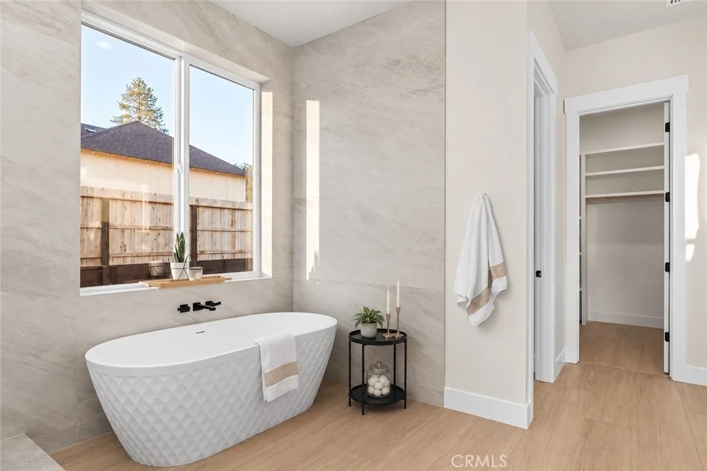 Photo of 5399 Harrison