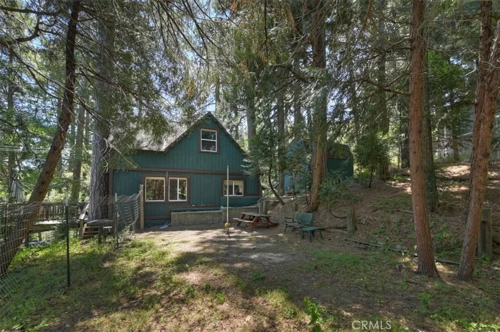 Photo of 23940 Cresta Drive