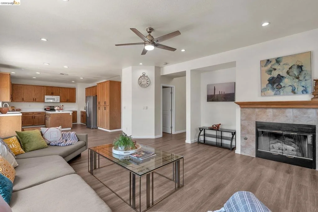 Photo of 544 Pine Creek Cir