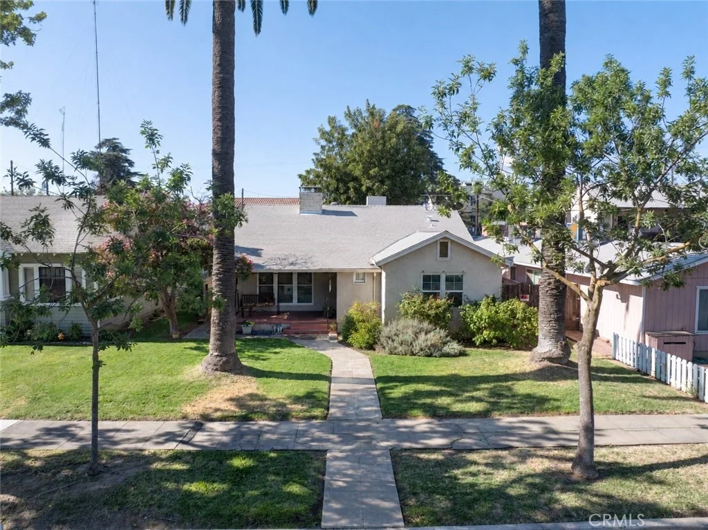 Photo of 420 W 19th Street