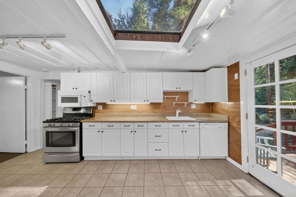 Photo of 121 Mahogany Way