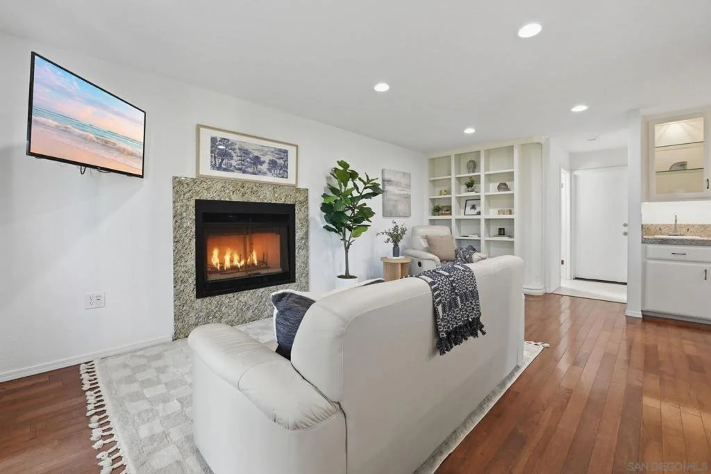 Photo of 4165 Manchester Ave
